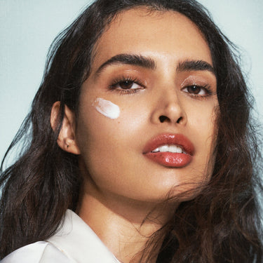 Confidence in Every Step: Daily Skincare Routine for Combination Skin