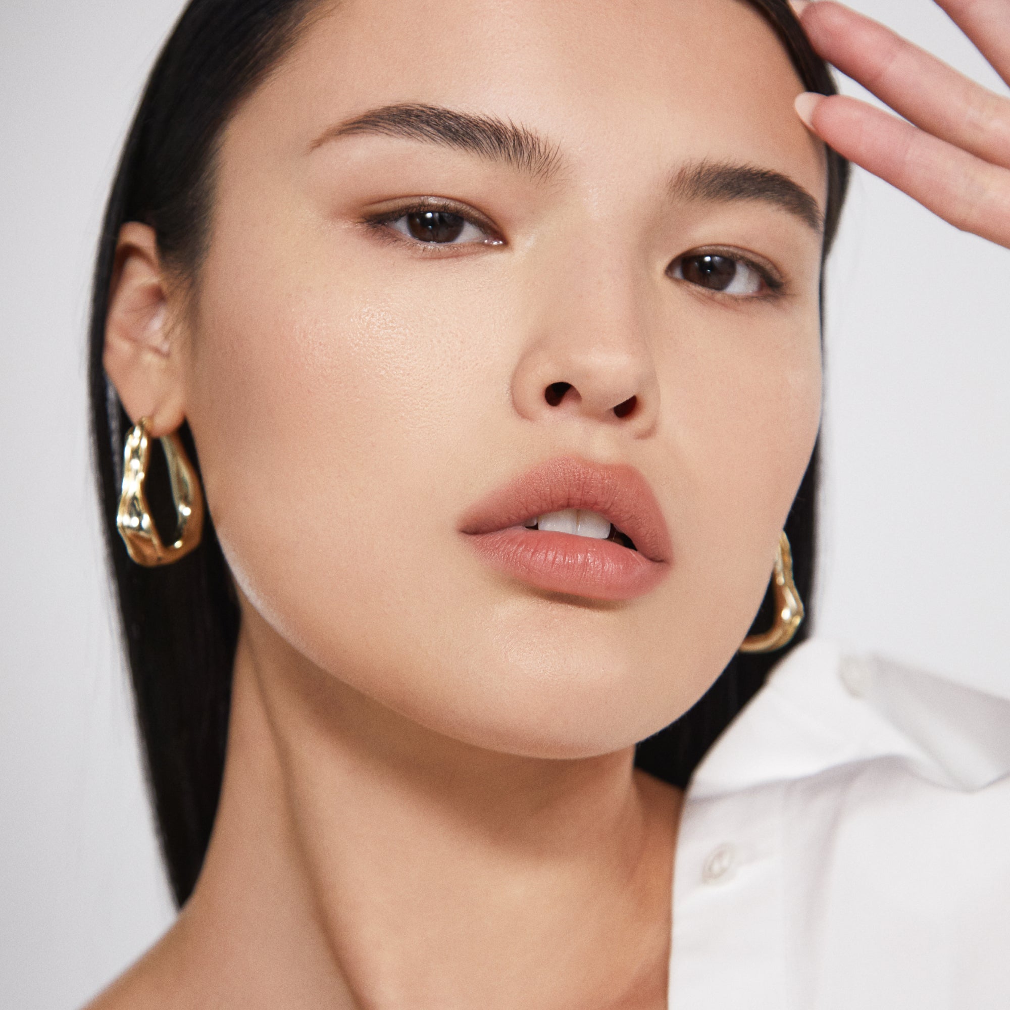 Flawless Complexion: How To Smooth Skin Texture on Your Face