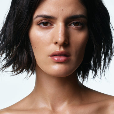 From Dry to Dewy: Transforming Your Skin With Our Dry Skin Routine