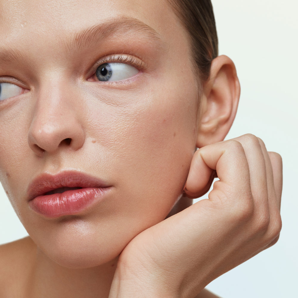 Say Goodbye to Enlarged Pores: Effective Techniques To Minimize Pores