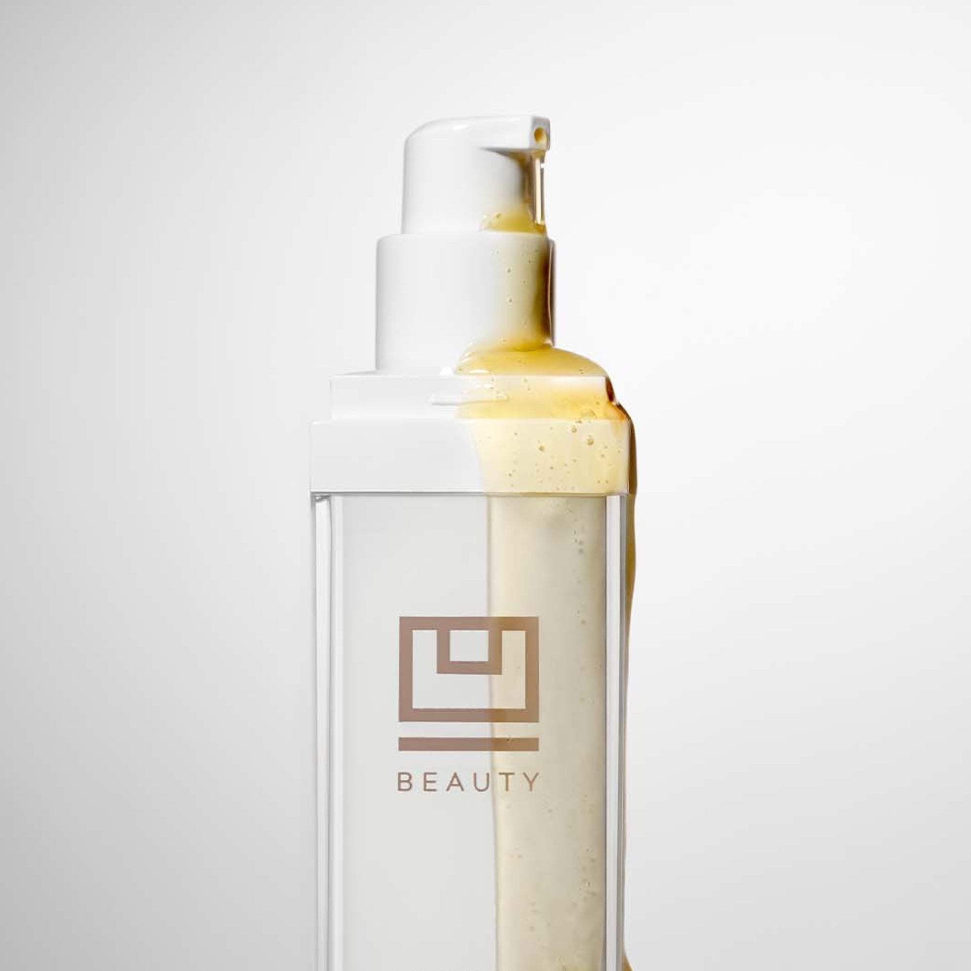 Vitamin C Revolution: 6 Benefits of Vitamin C Serum